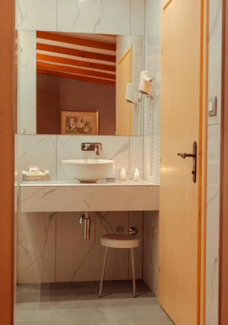 Hotel & Restaurant Se-Mi