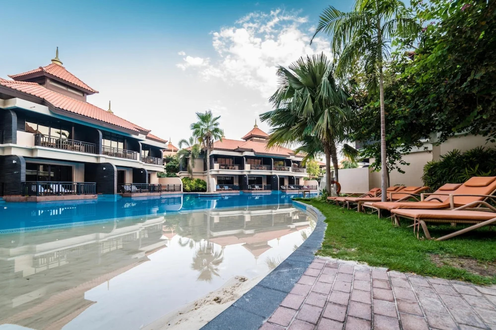 Luxe Getaways Palm Jumeirah