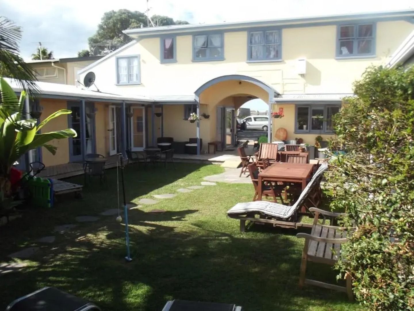 Orewa Pillows Lodge