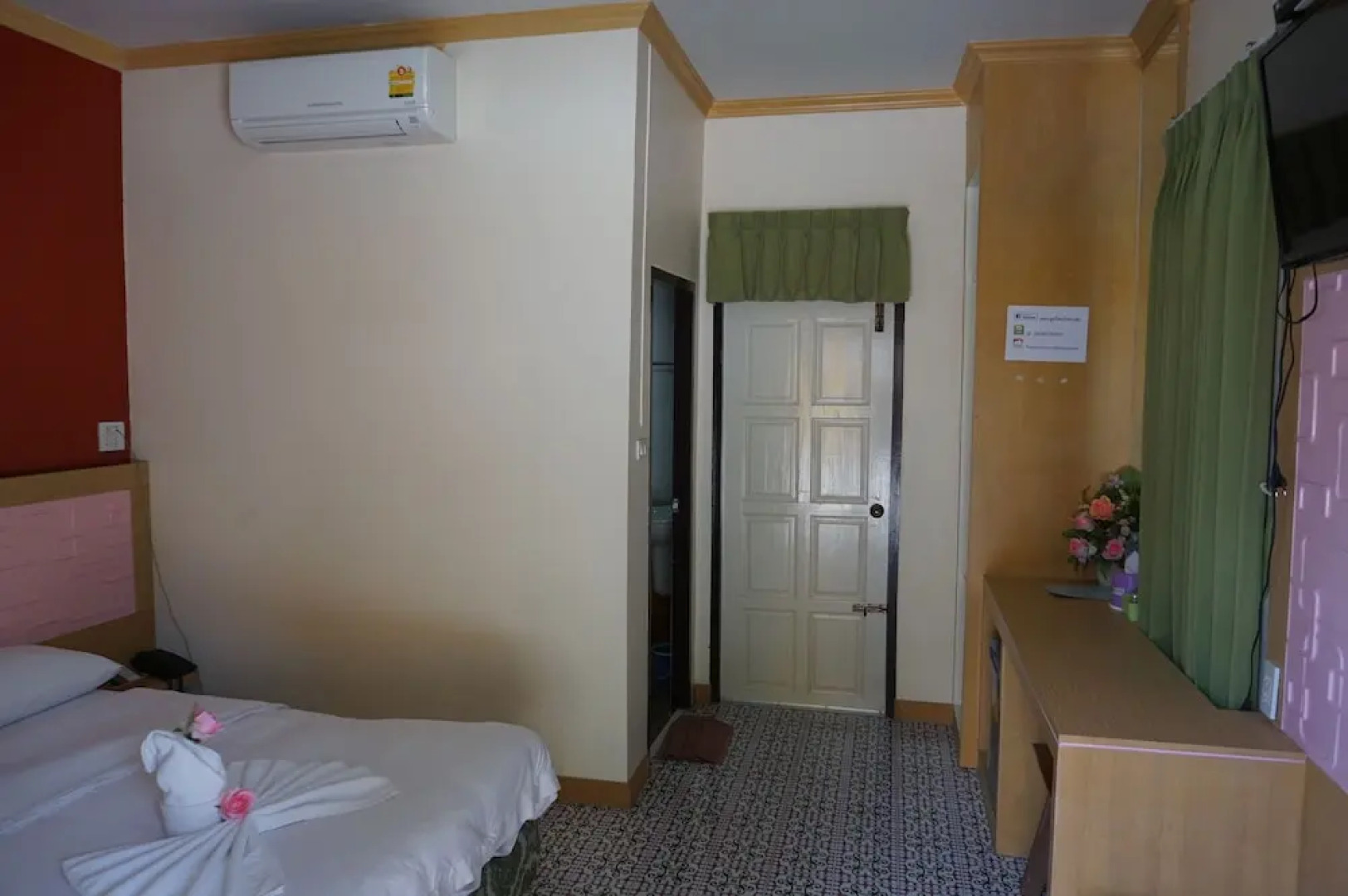 The Loom Resort Thung Song