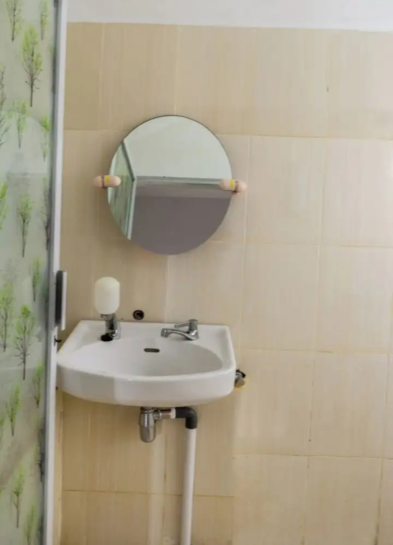 Hotel O Mandiri Guest House Syariah