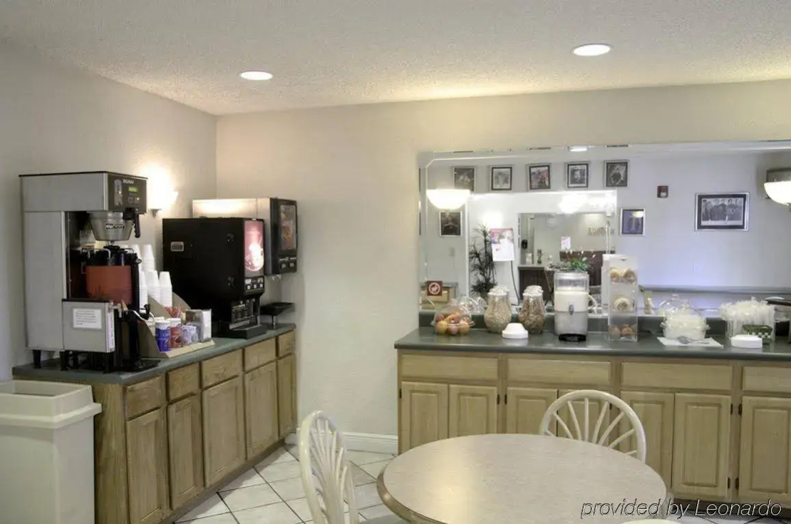 Red Roof Inn & Suites Pensacola East - Milton