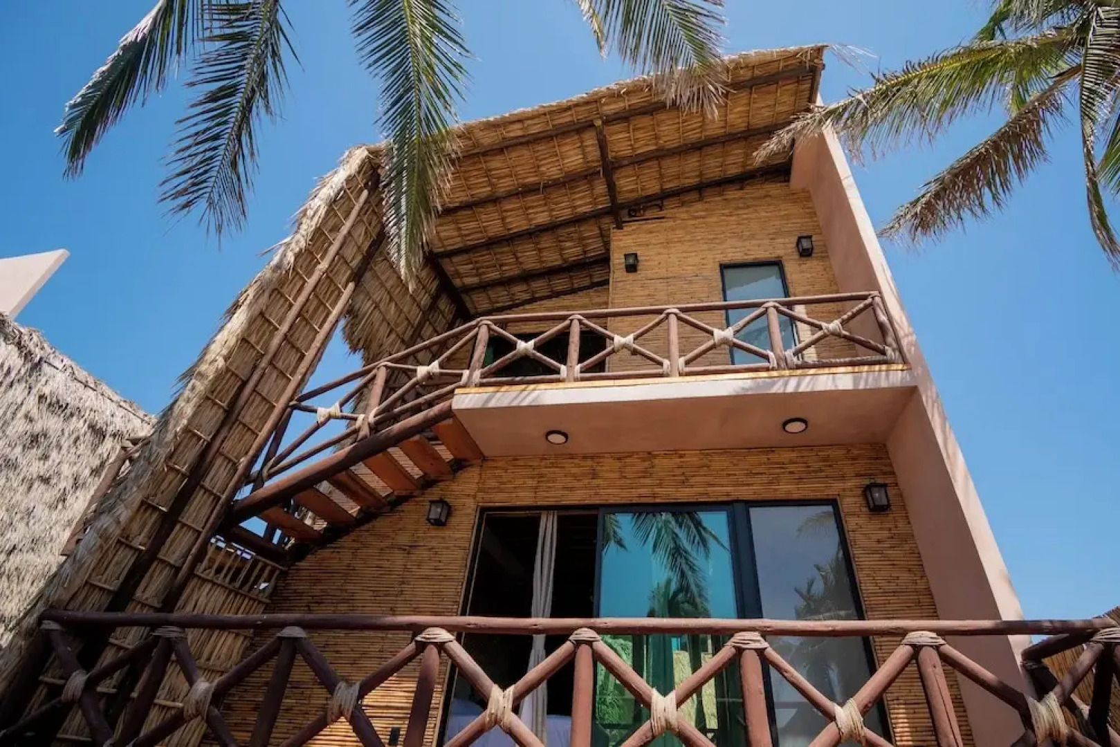 Norock Club and Beach