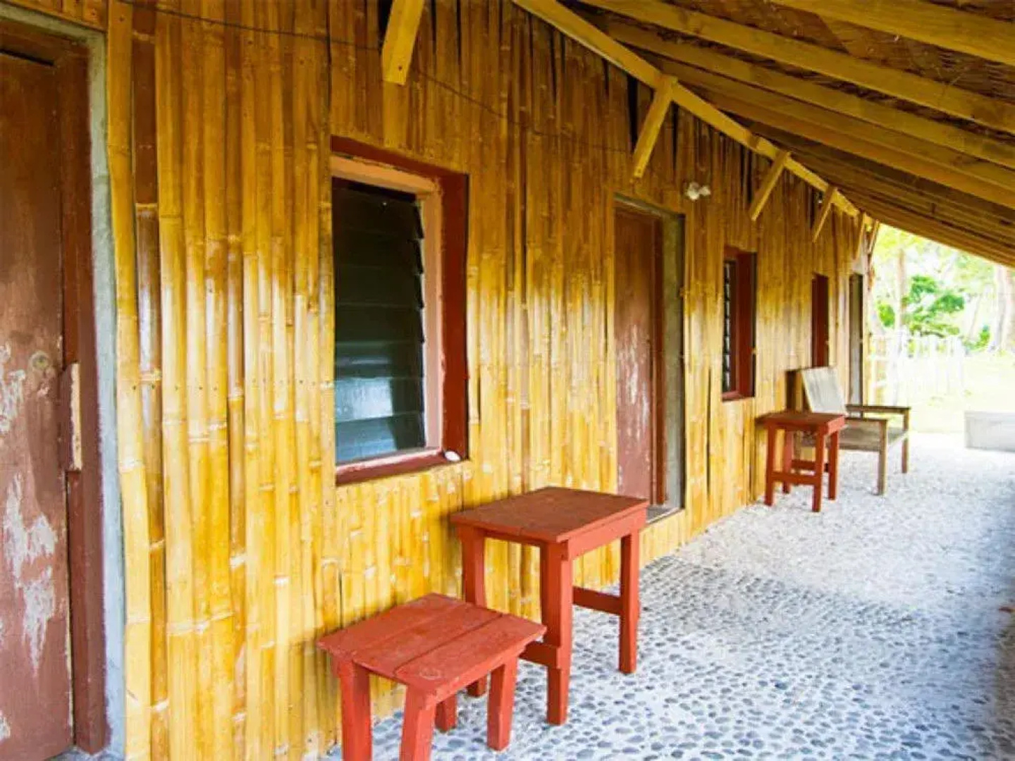 Nokome Backpackers