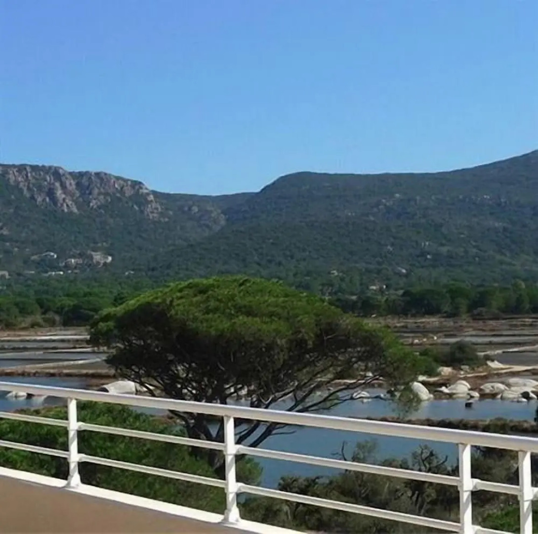 Residence Salina Bay