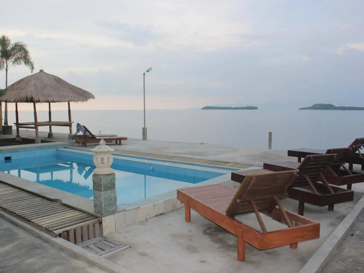 Krisna Bungalows & Restaurant