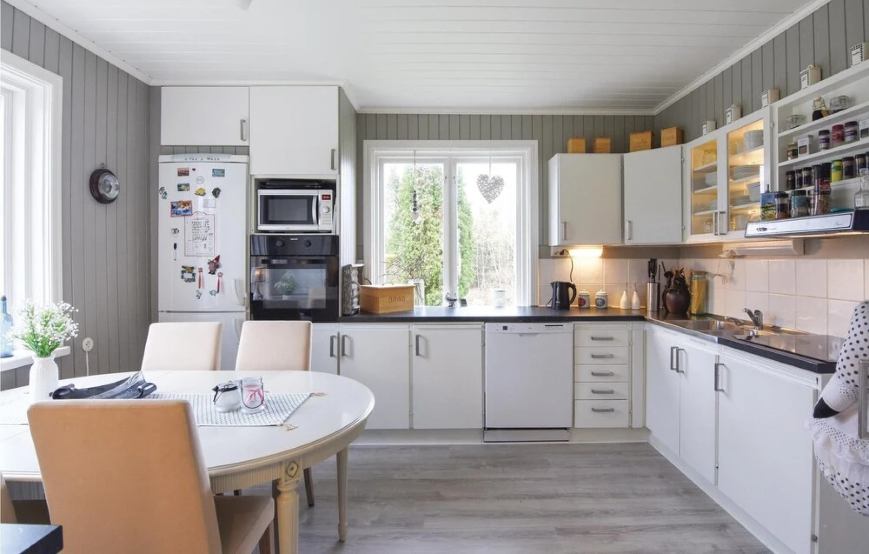 Awesome Home in Åsensbruk With 4 Bedrooms and Wifi