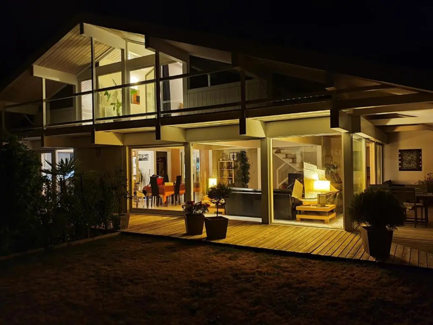 BREDANNAZ-Villa avec vue panoramique sur le lac 8pers by LocationlacAnnecy, LLA Selections