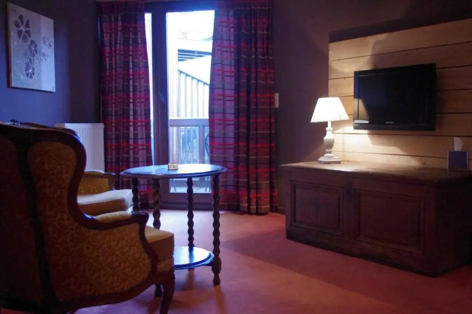 Hostellerie La Claire Fontaine