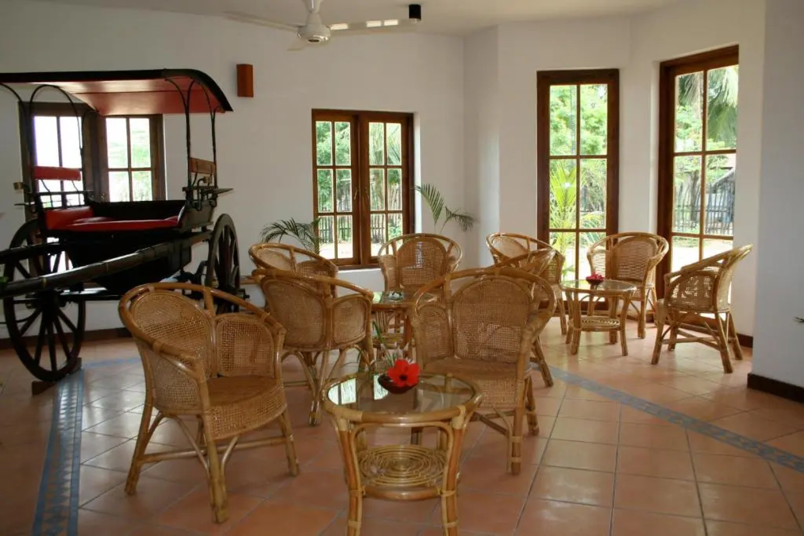 Hibiscus Garden Hotel