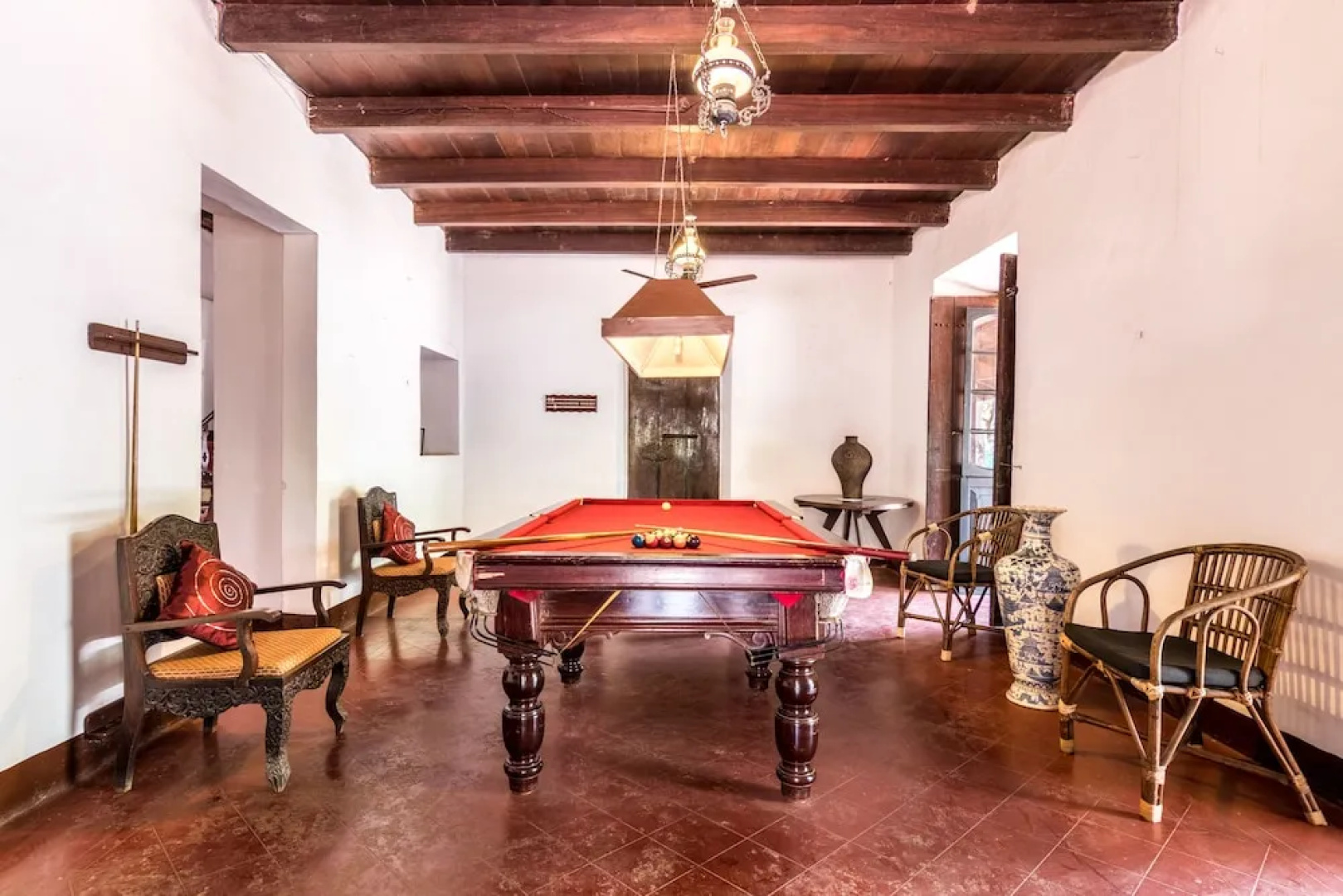 Granpas Inn - Hotel Bougainvillea