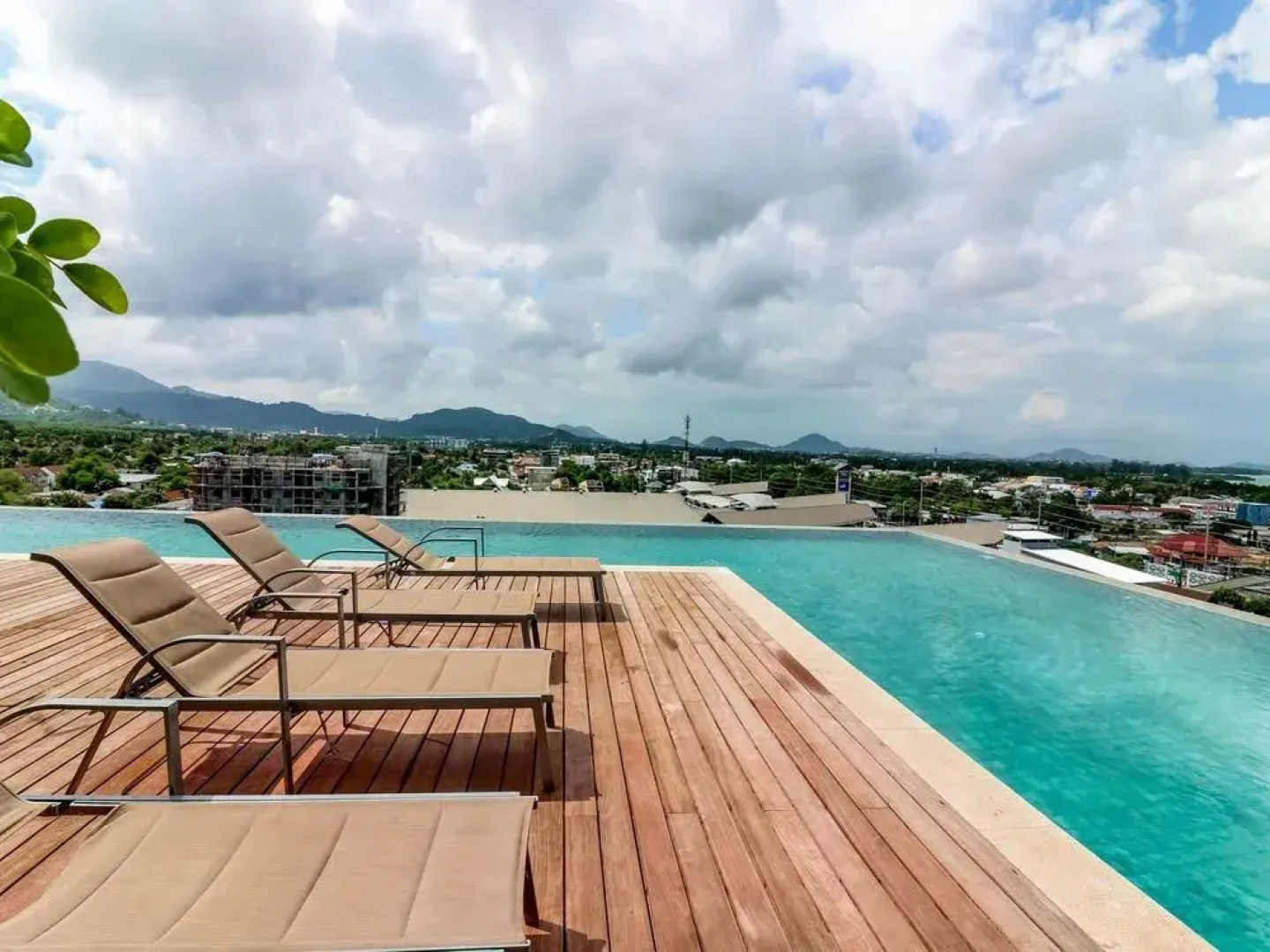 Nida Rooms Luxury Chalong Pier