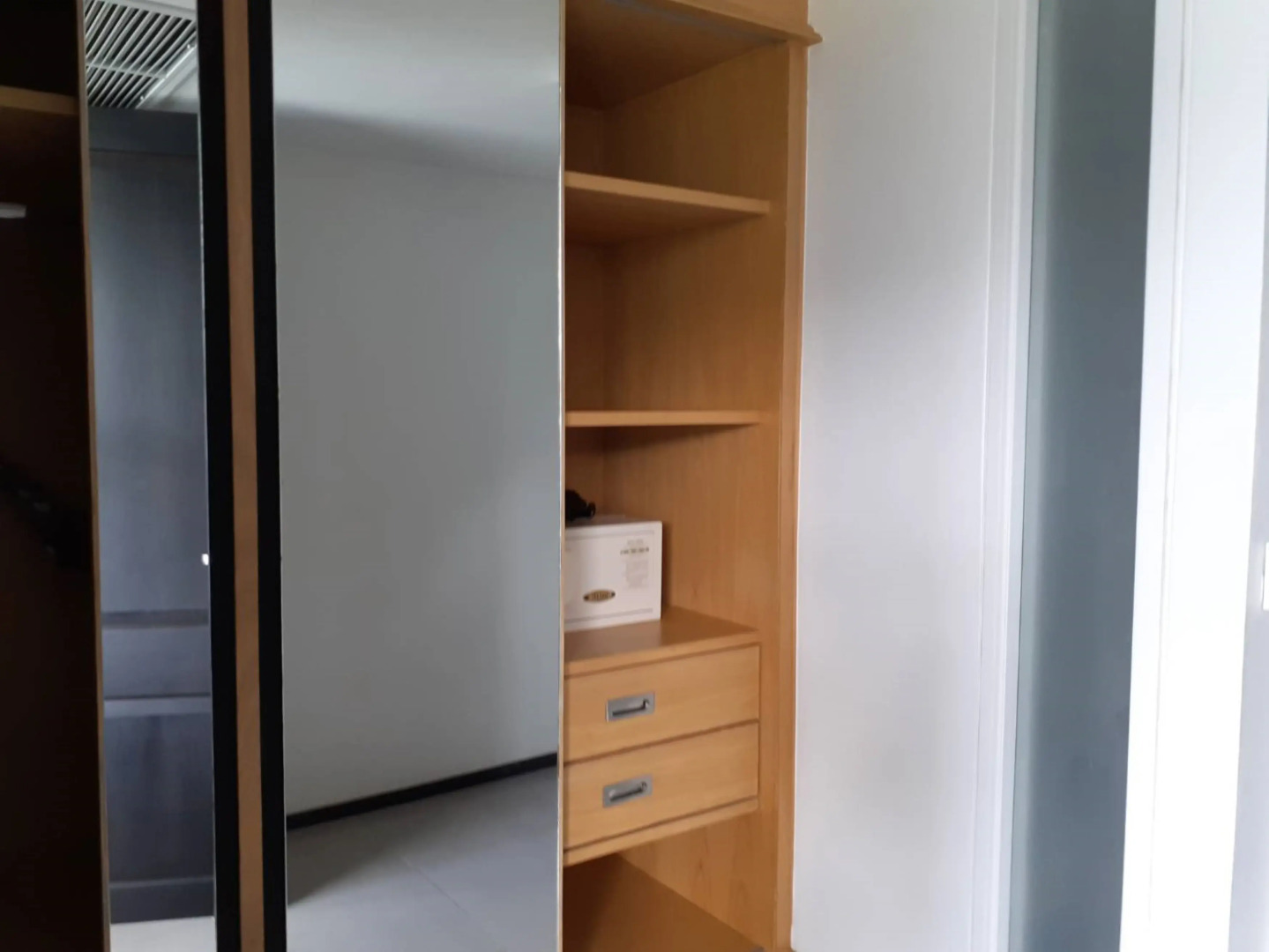 Vivace Hotel (SHA Certified)