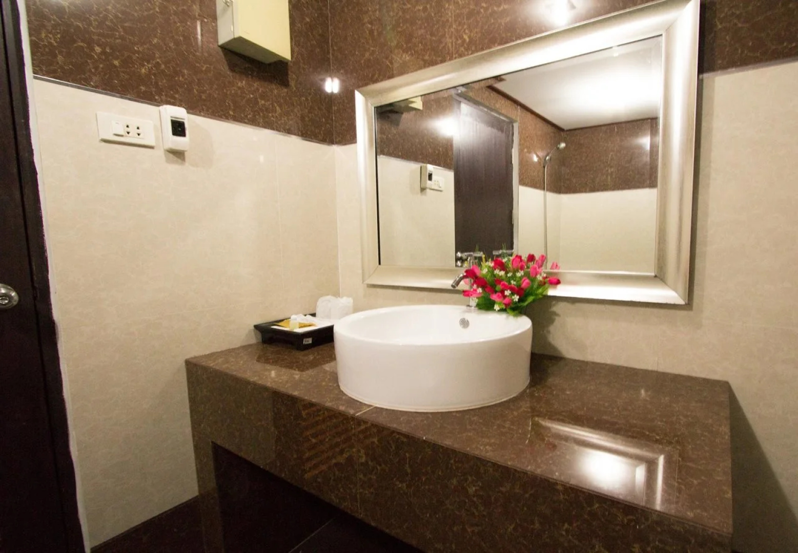 Hoongthip Hotel