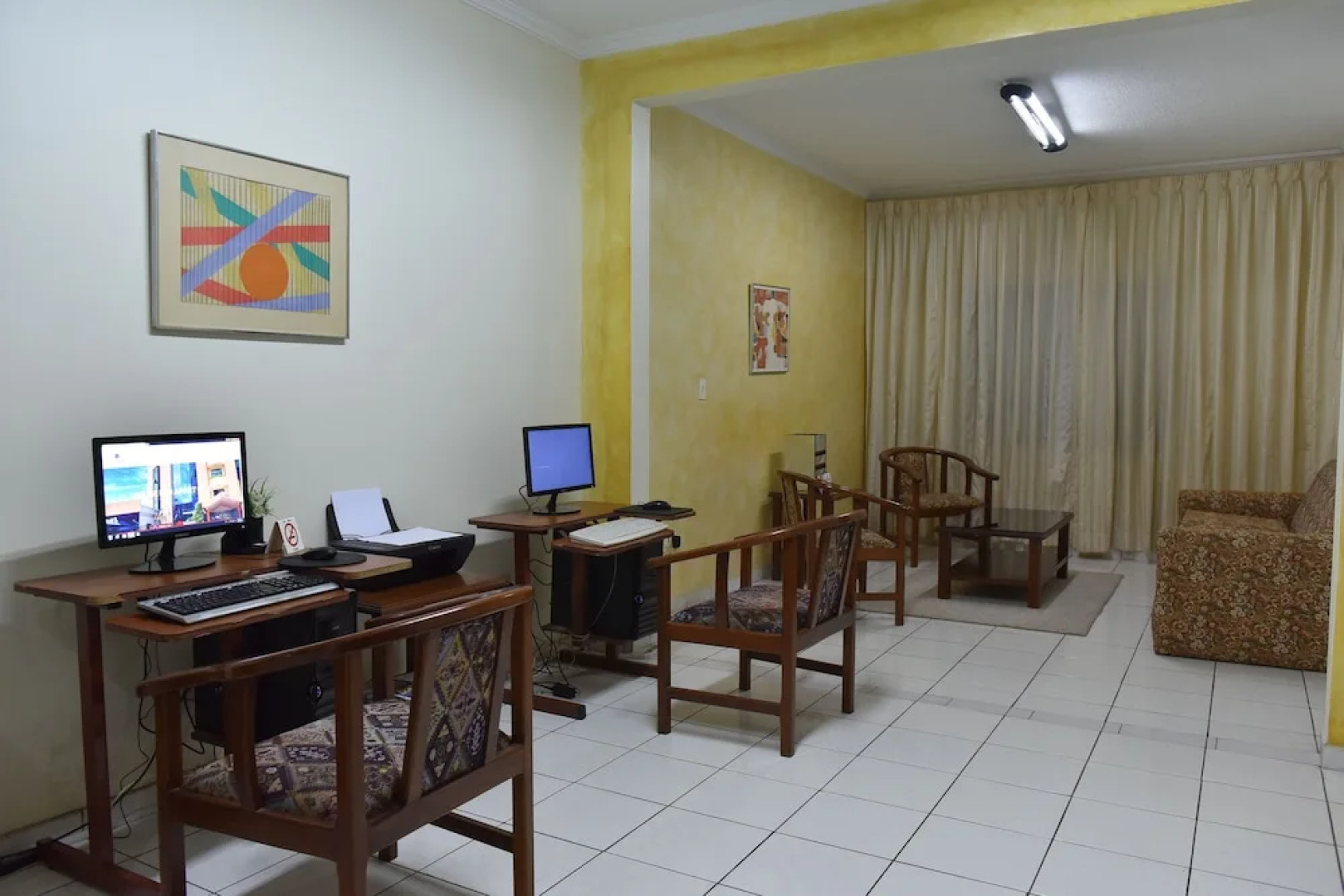 House Inn Apart Hotel