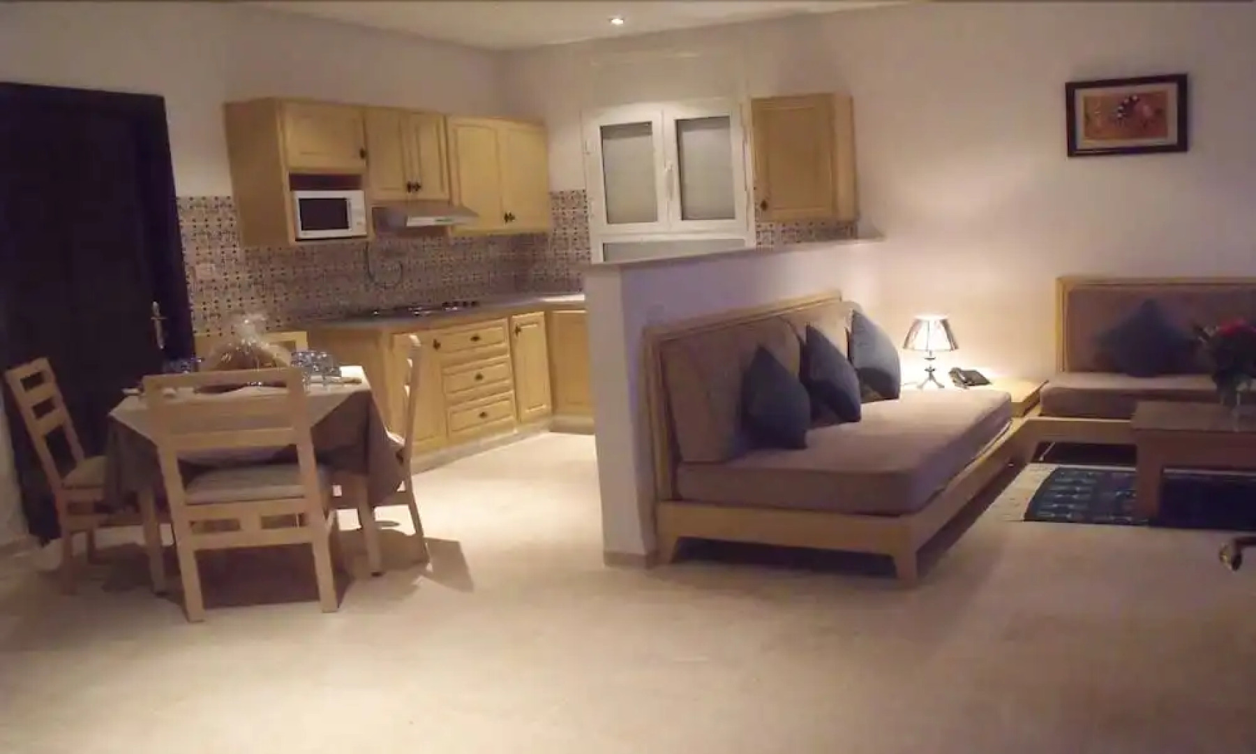 Appart Hotel Castilia Suites