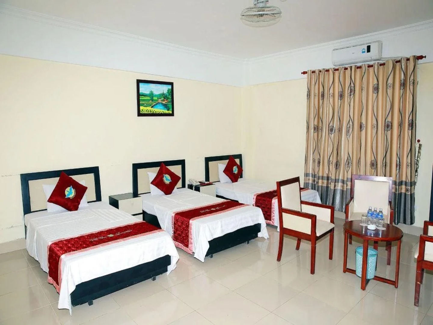 Dien Chau Trade Hotel