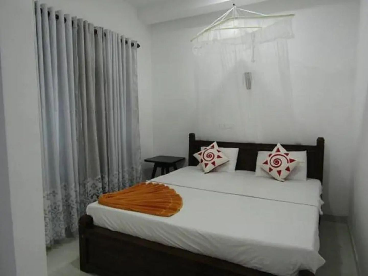 New sea lion guest house