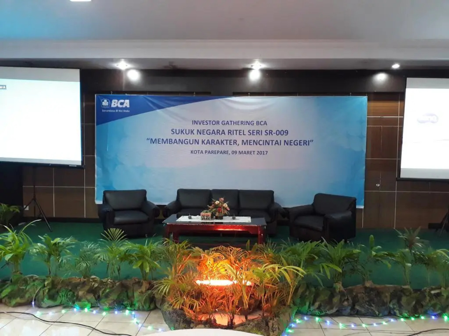 BUKIT KENARI Hotel & Restaurant