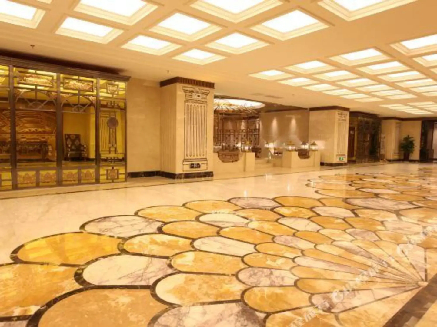 Shenlongyingjia Hotel