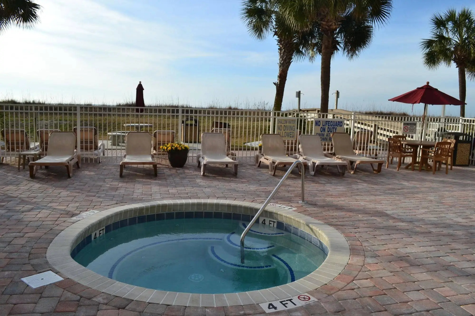 Maritime Beach Club
