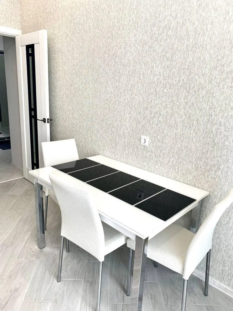 КрымскХоум на улице Маршала Жукова 48Г