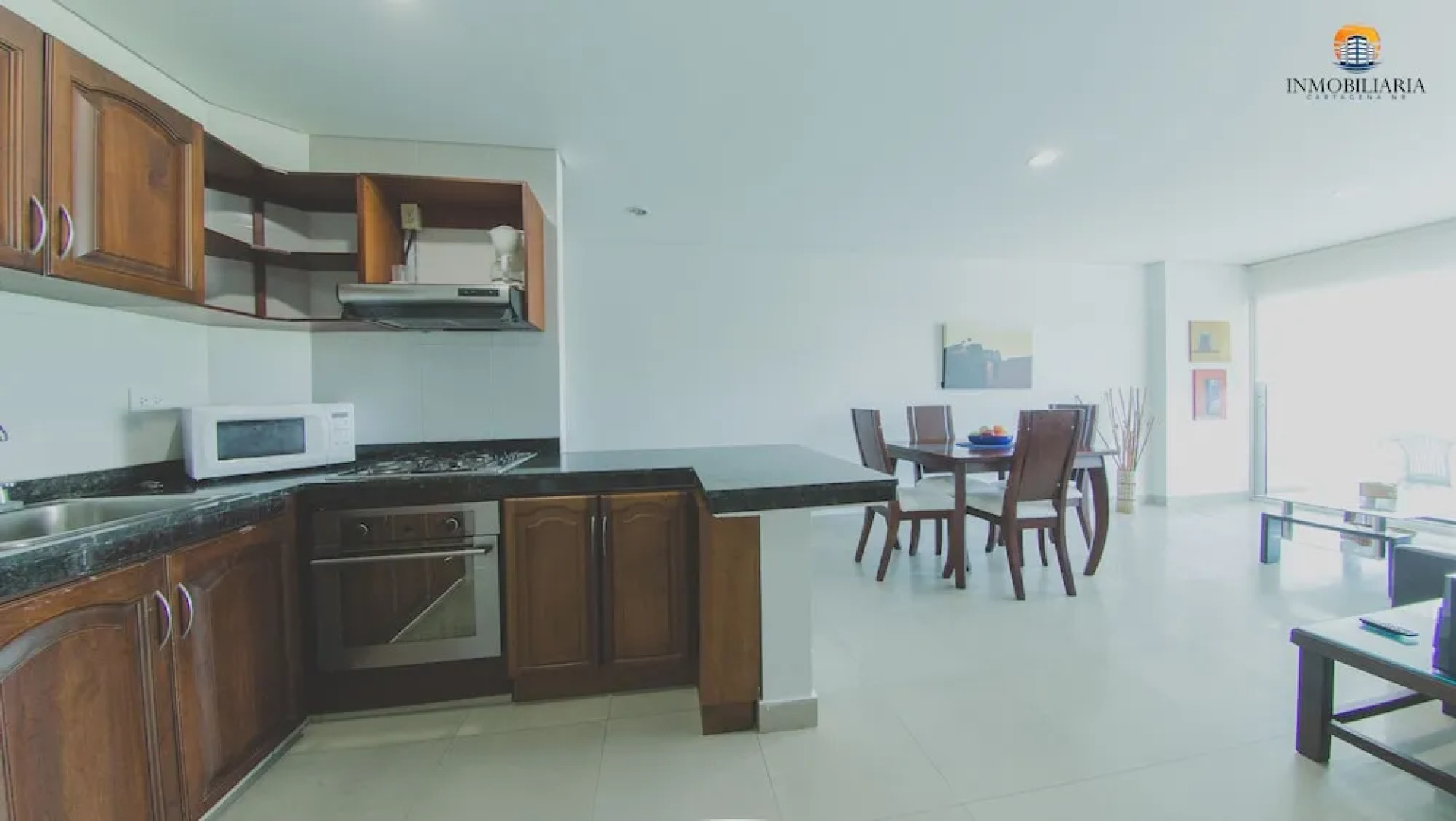 Torres del Lago Apartments