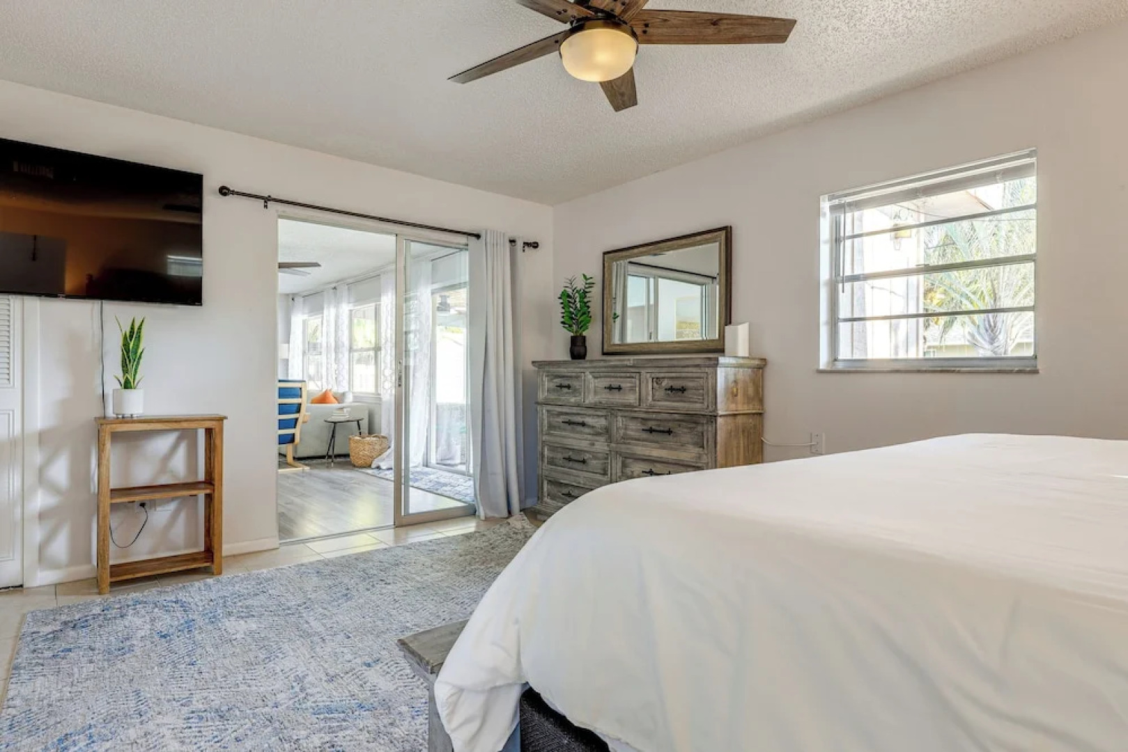 Pool, Game Room & Fire Table: Stuart Oasis