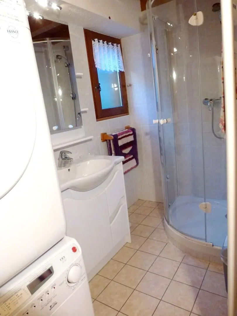 Chalet With 3 Bedrooms in Arâches-la-frasse, With Wonderful Mountain View, Furnished Terrace and Wifi - 600 m From the Slopes