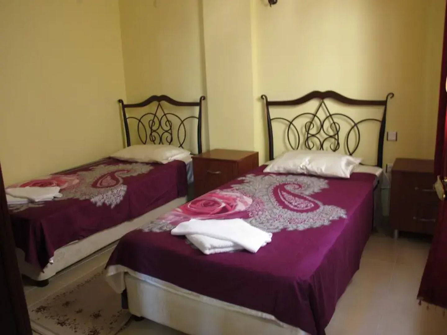 Sunset Beach Apartments