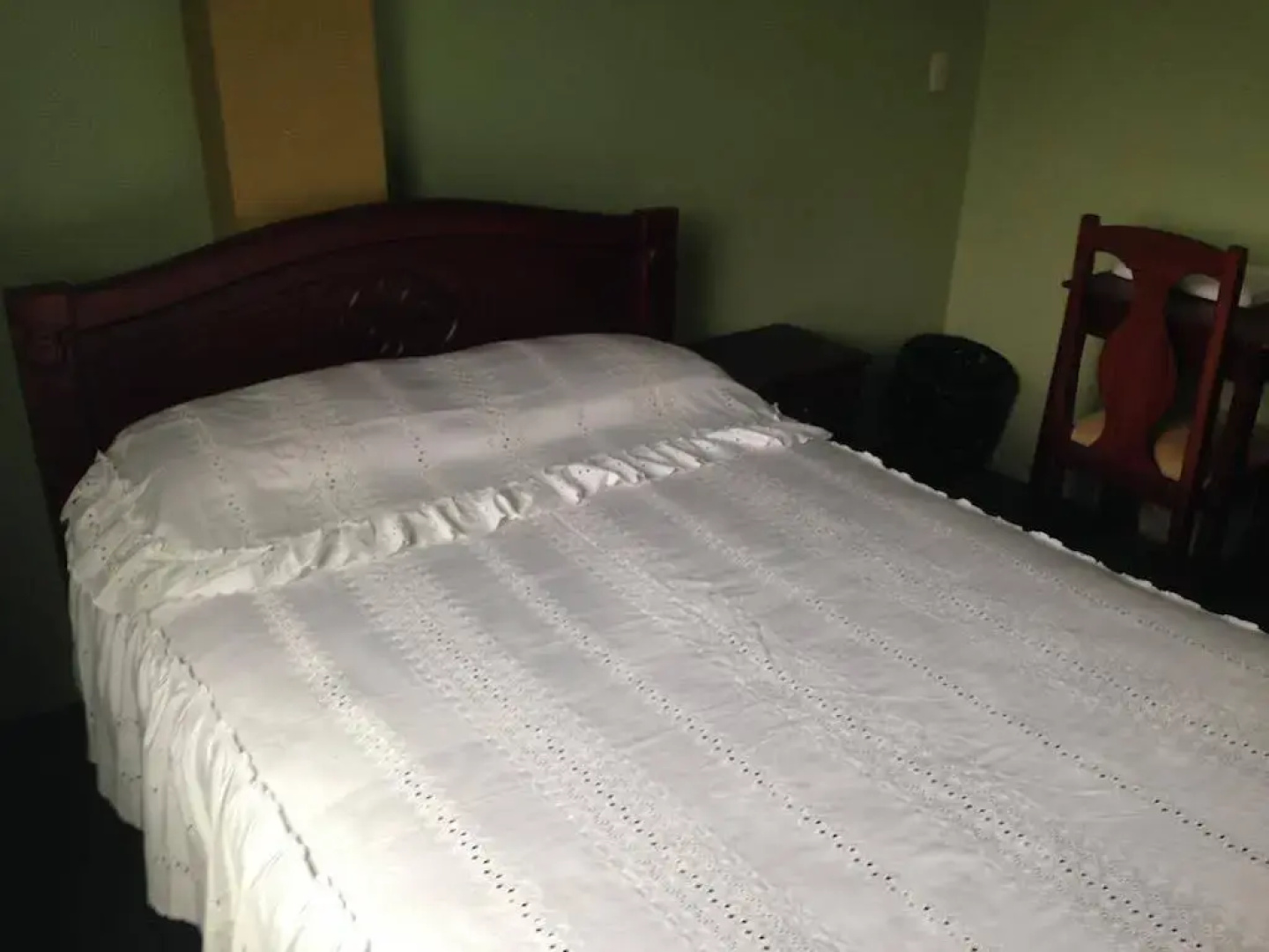 Hostal Los Lirios