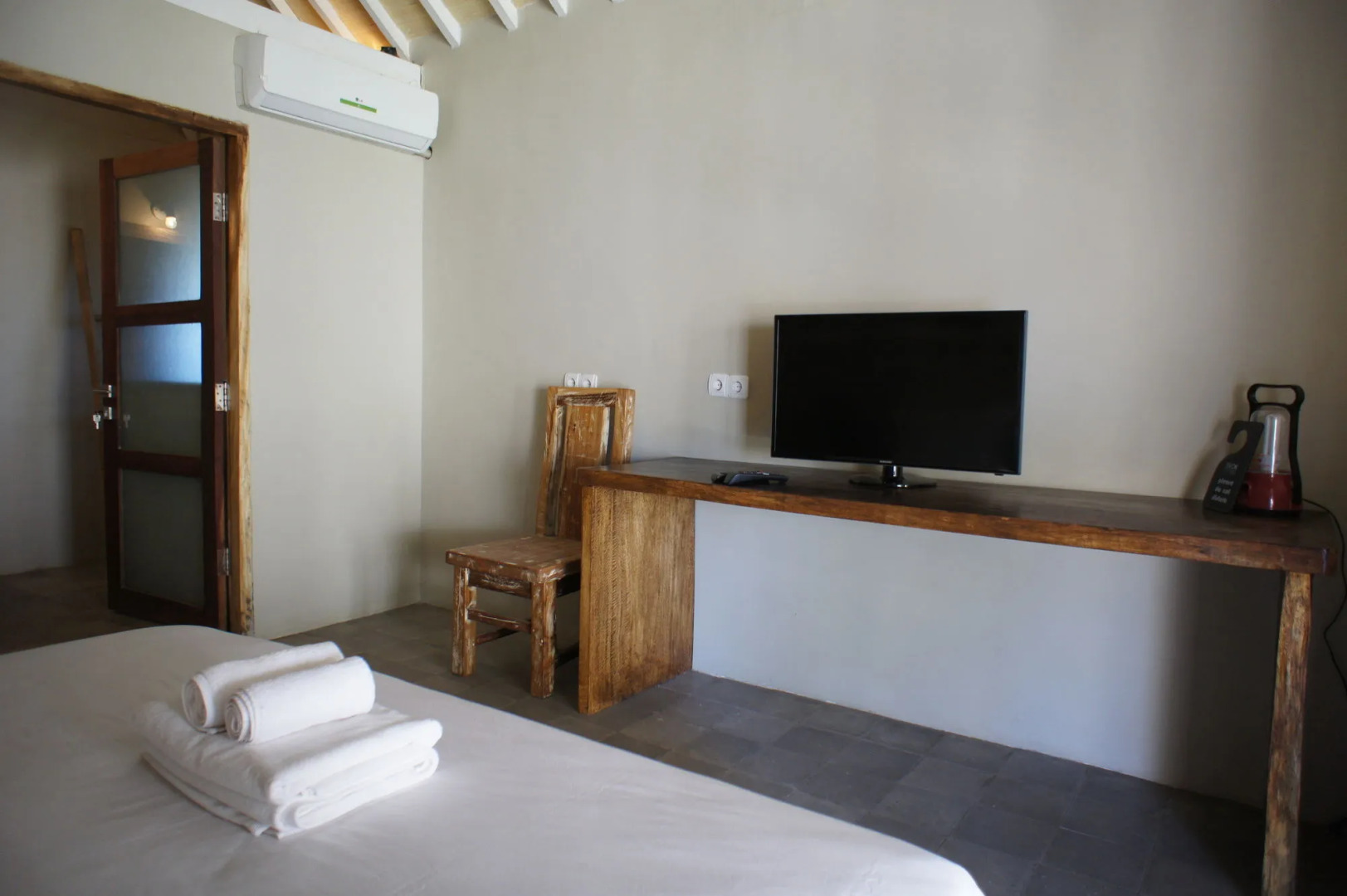 3W Cottages and Villas