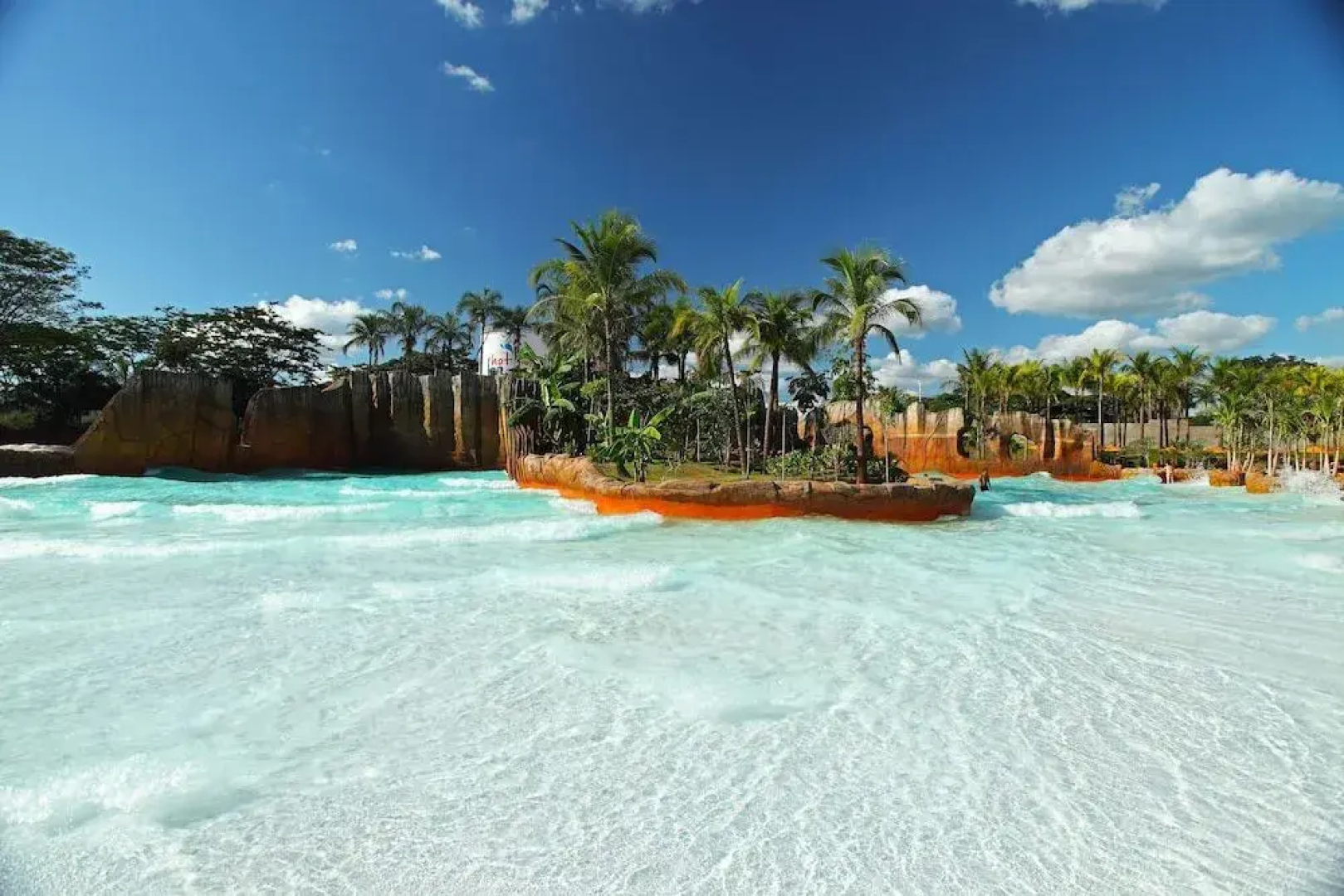 Hot Beach Resort
