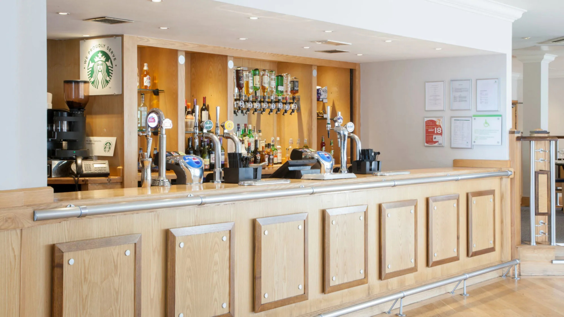 Holiday Inn Swindon by IHG