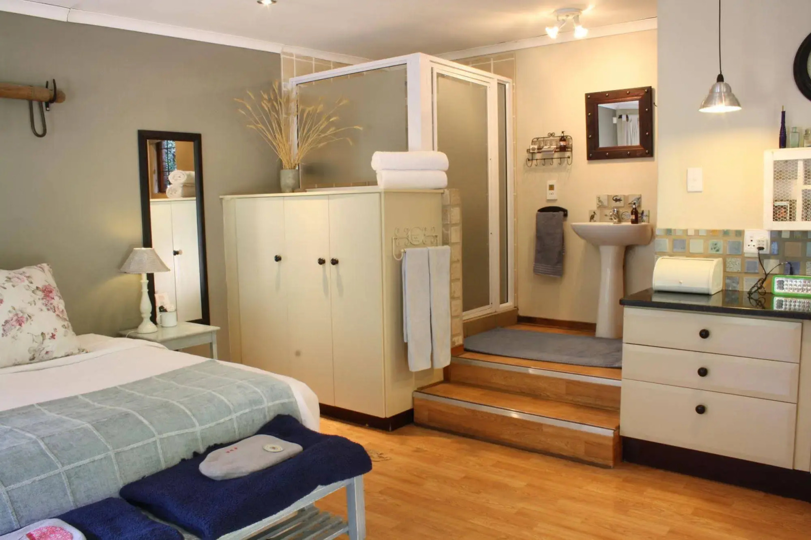 Babbling Brook Bed & Breakfast