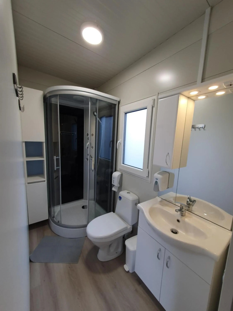 GM House, mobile house near Kolpa river