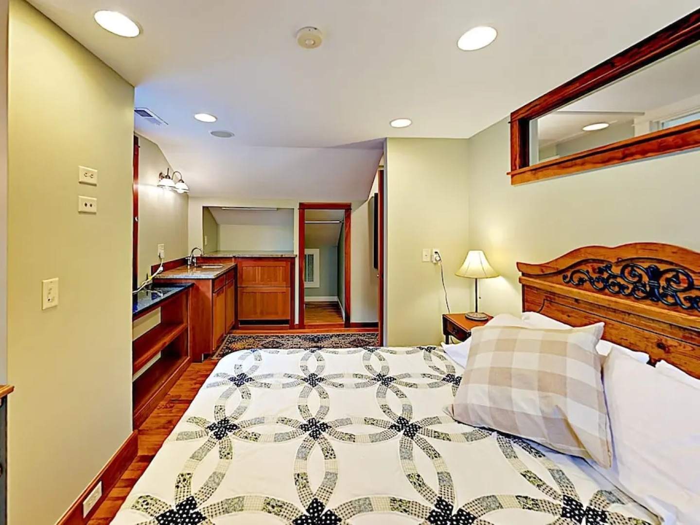 280 Arden - 3 Br Cabin