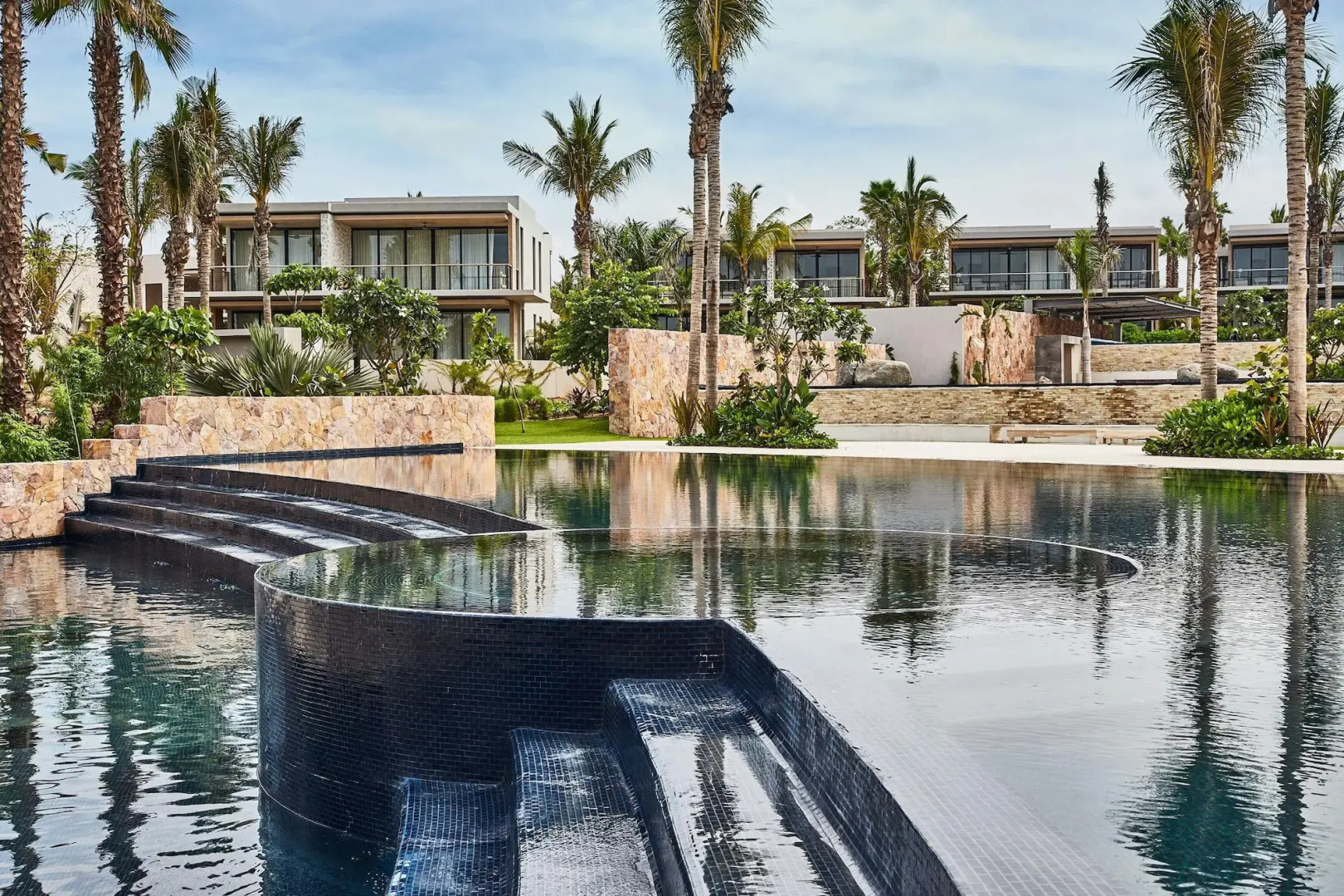 Susurros del Corazón, Auberge Collection