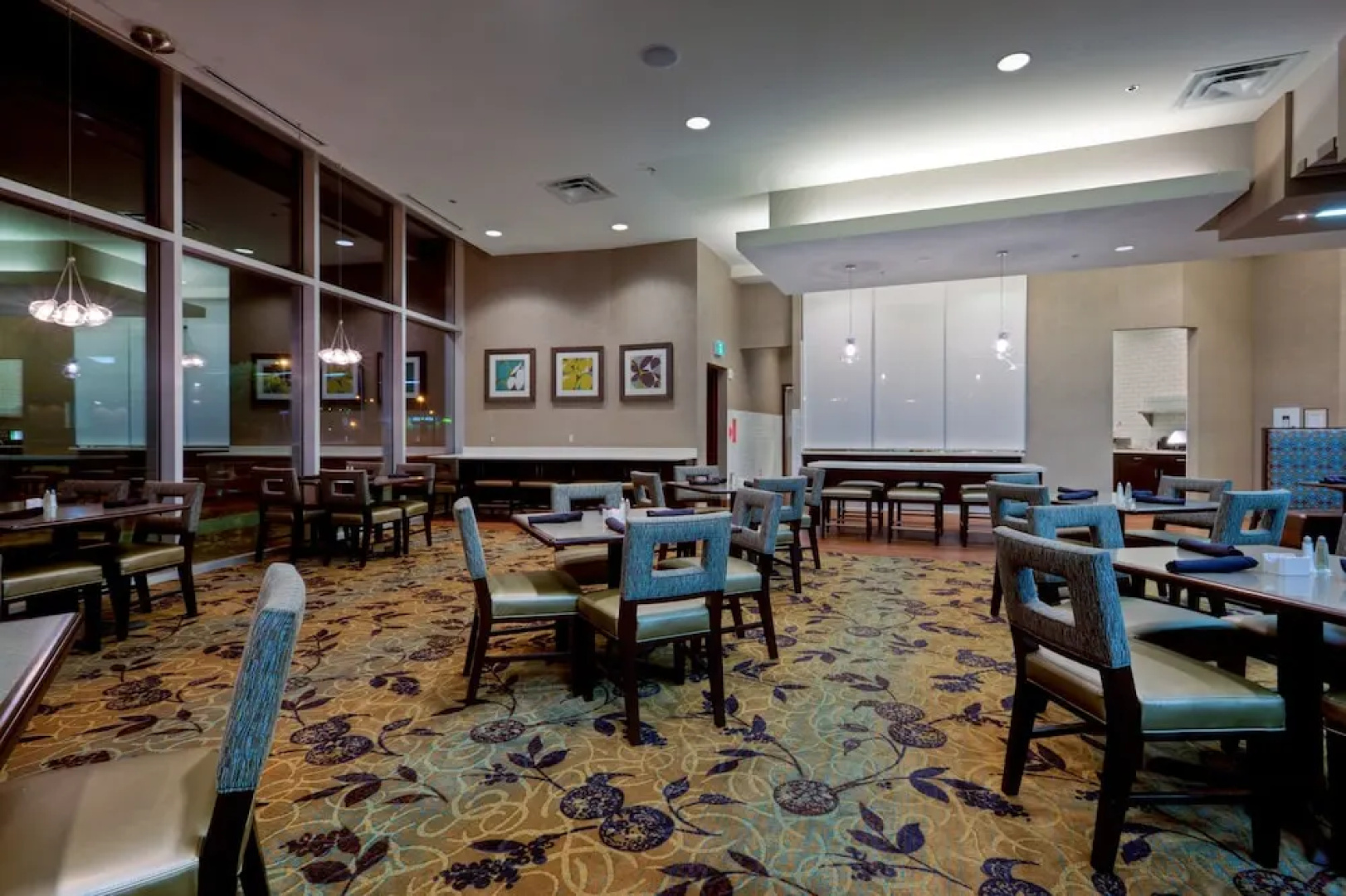 Holiday Inn Saskatoon Downtown
