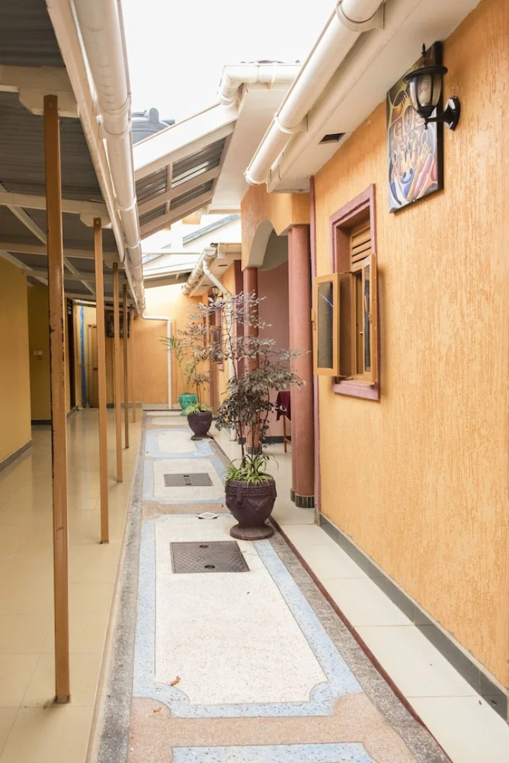 Kaanos Hope Complex Inn