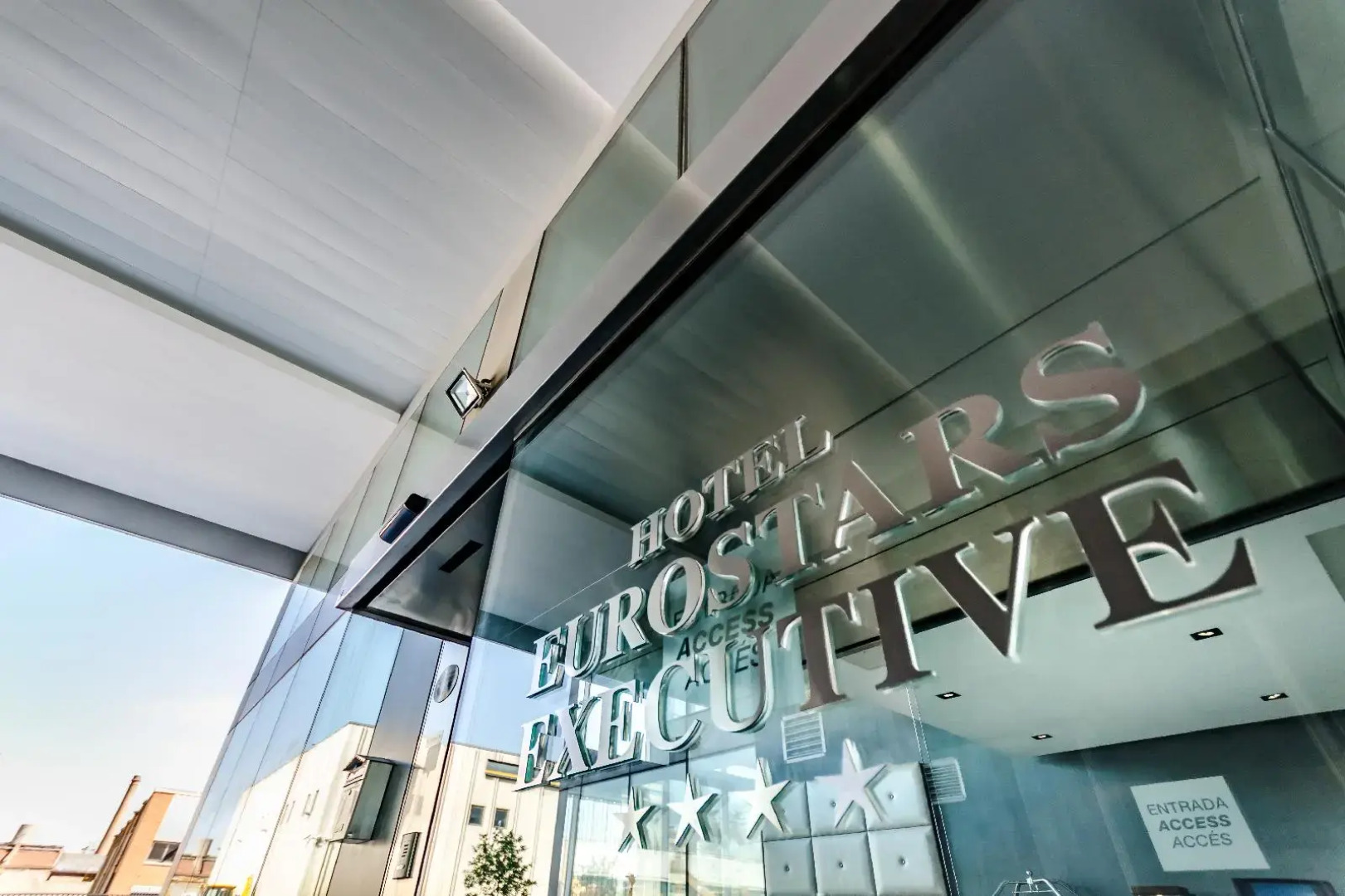 Eurostars Executive Hotel