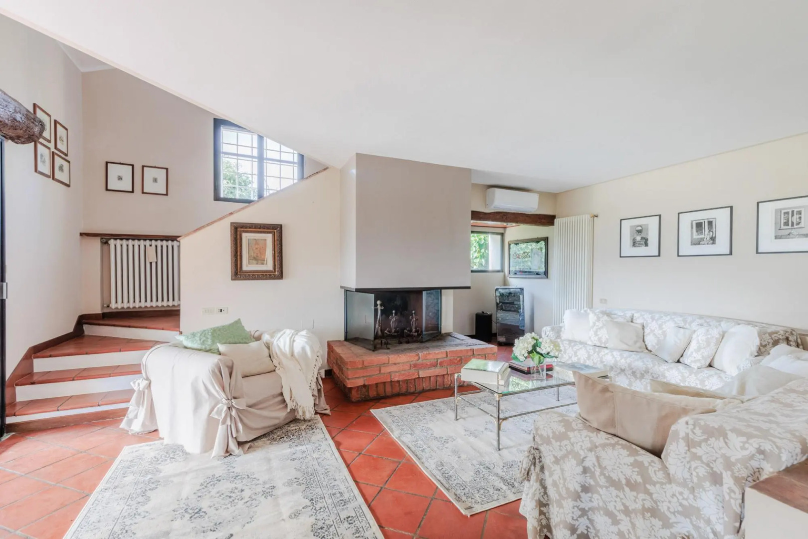 Cà Uvenere, Modern Farmhouse with Pool