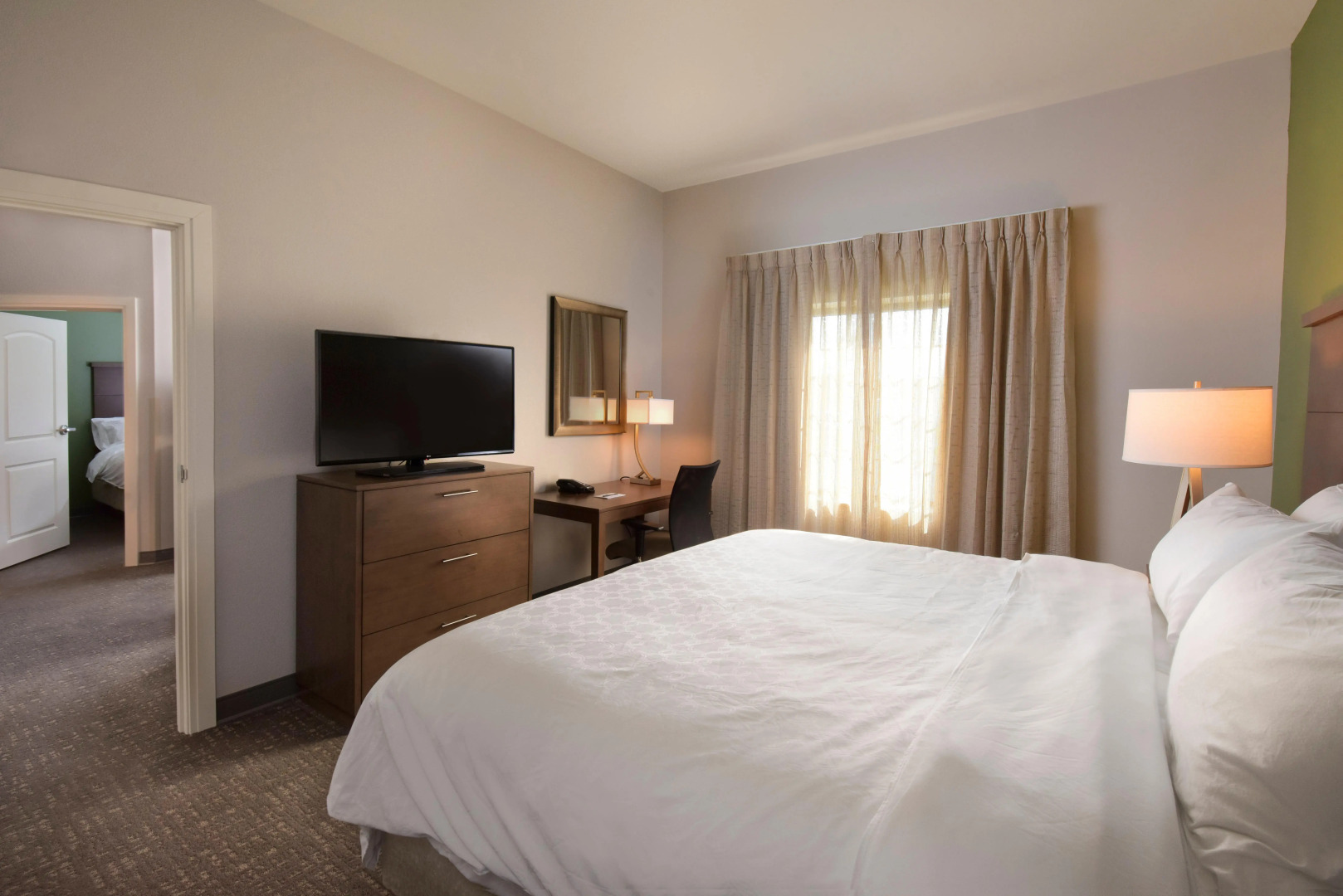 Staybridge Suites Wisconsin Dells - Lake Delton by IHG