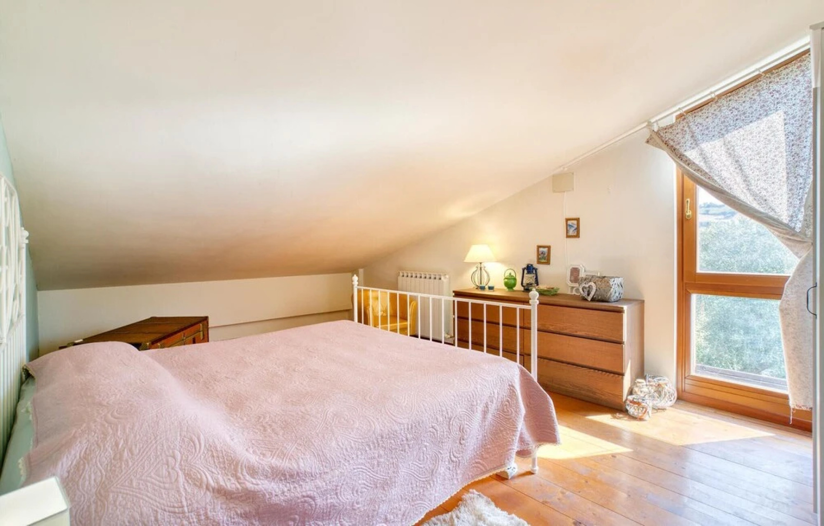 Stunning Home in Tolentino With 2 Bedrooms and Internet