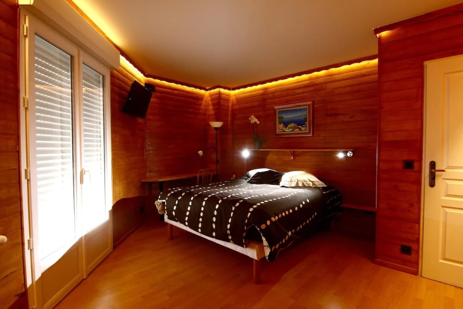 Apartment With 2 Bedrooms in Collonges-sous-salève, With Wonderful Mountain View, Shared Pool, Enclosed Garden - 5 km From the Slopes