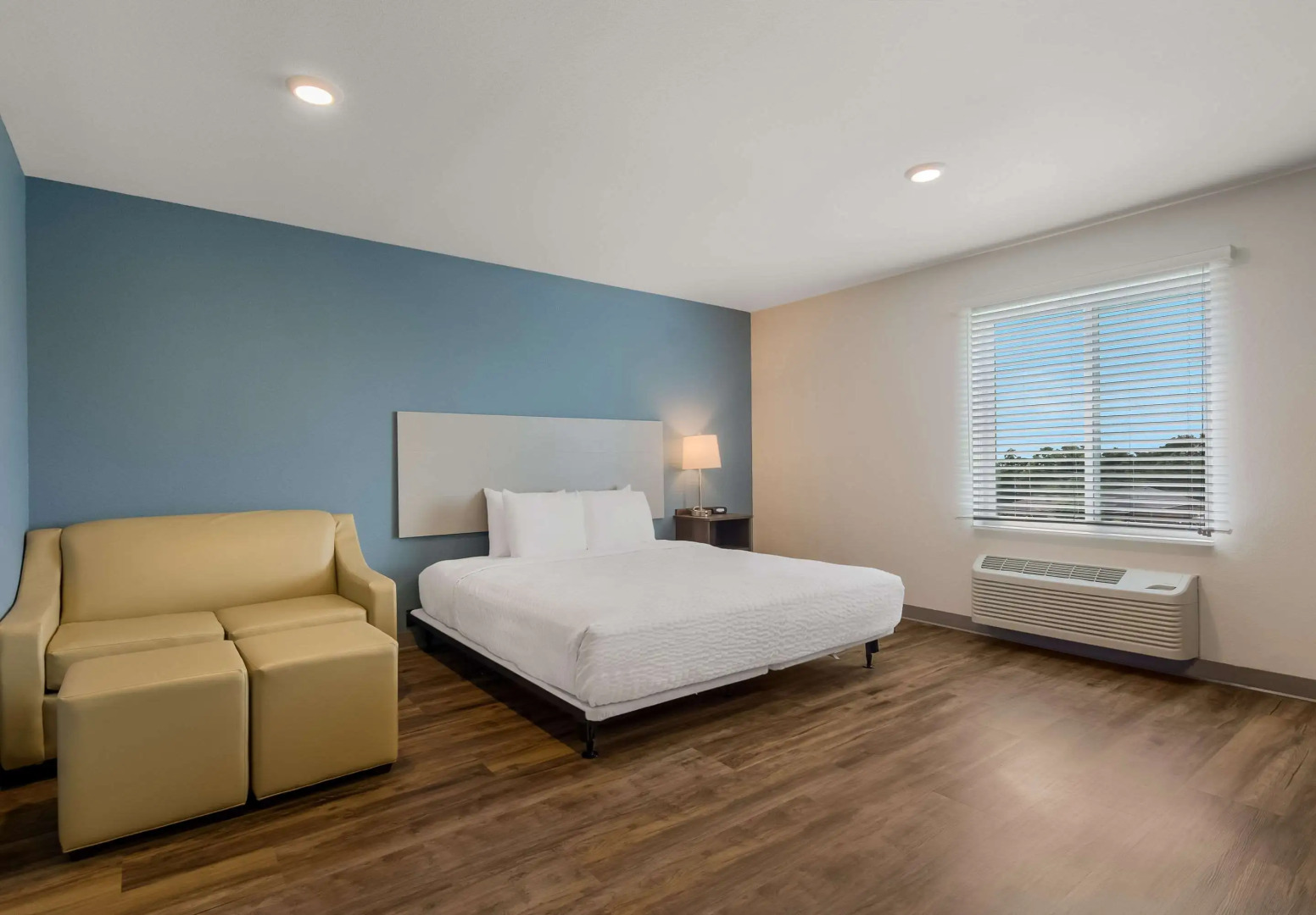 WoodSpring Suites Roanoke
