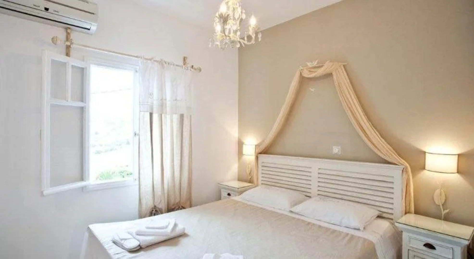 Kimolis Studios & Apartments