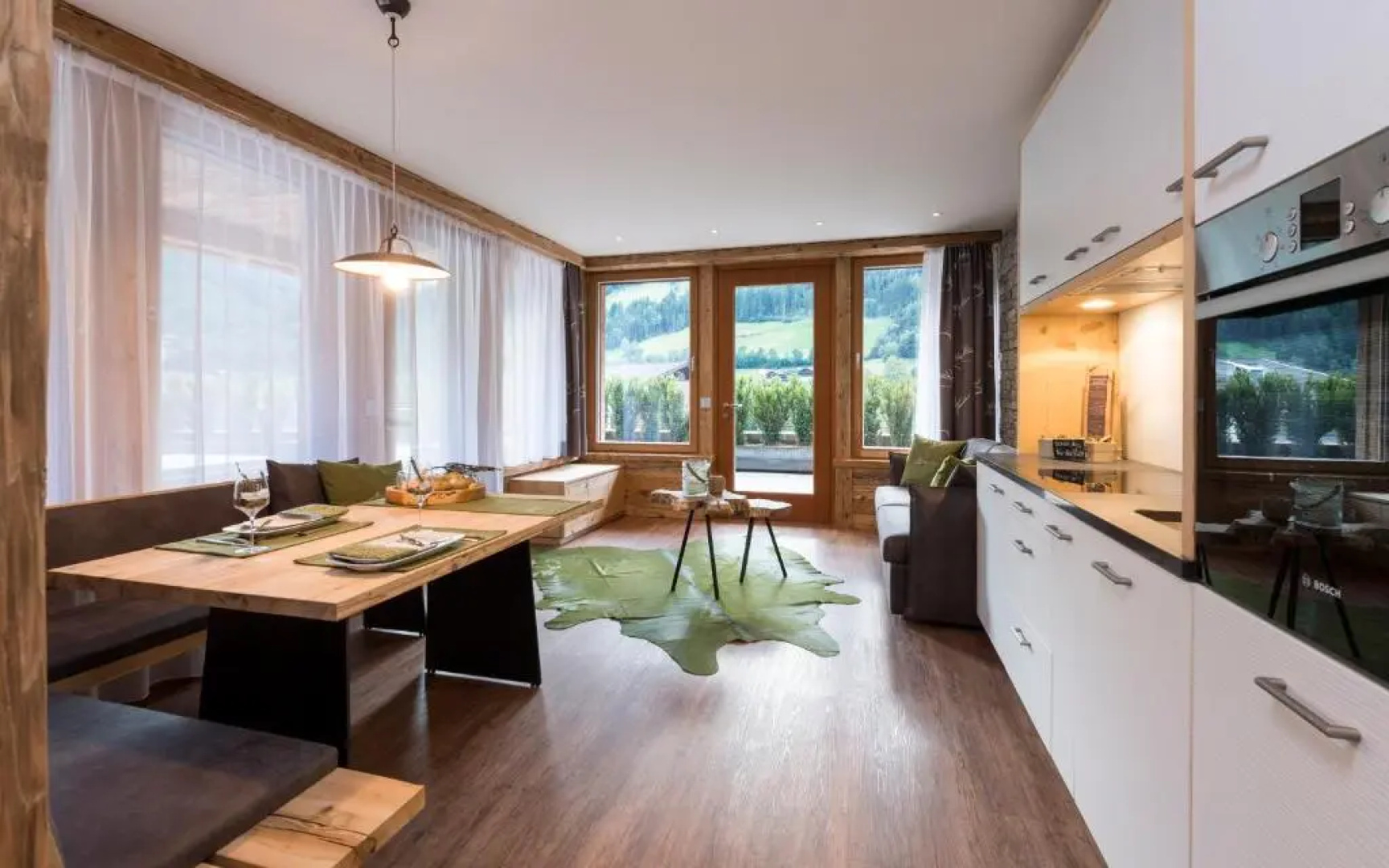 Aurina Lodges