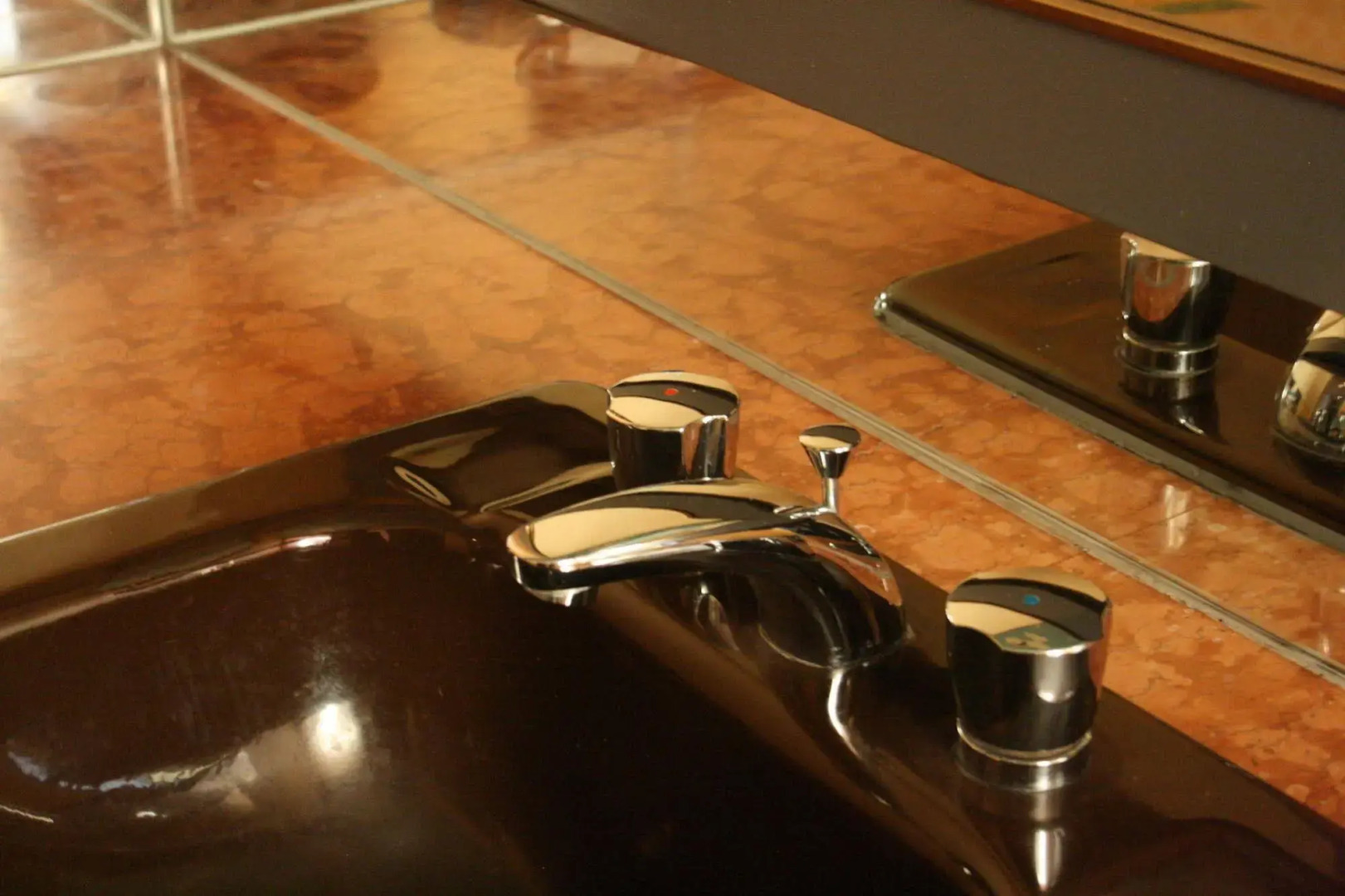 Hotel TROPICAL OSAKA - Adults Only