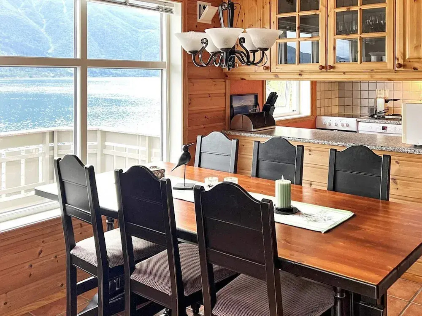 6 Person Holiday Home in Leikanger